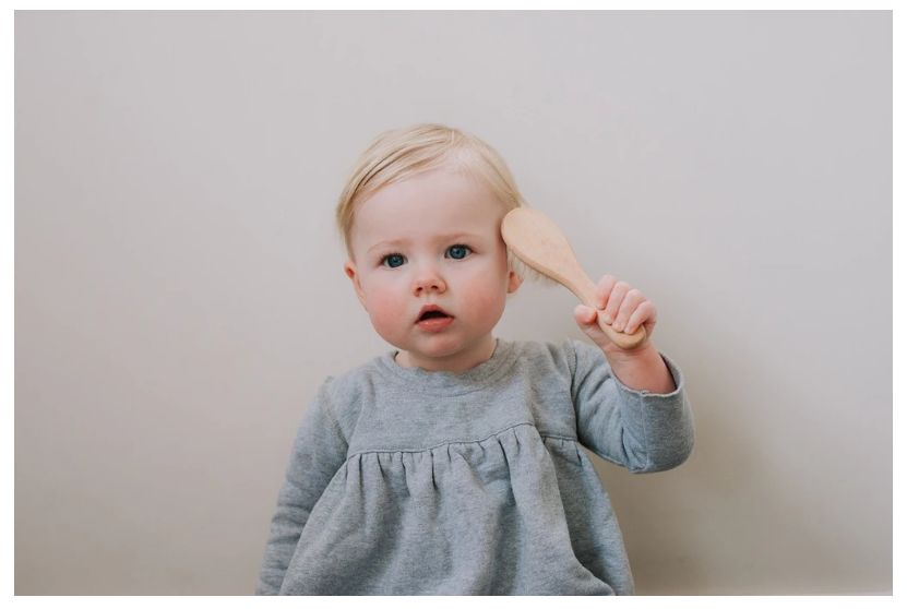 HAAKAA Přírodní kartáček na vlasy z kozí vlny