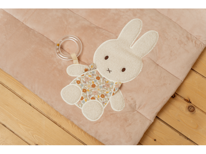 LITTLE DUTCH Hrací Deka KRÁLIČEK MIFFY VINTAGE KYTIČKY